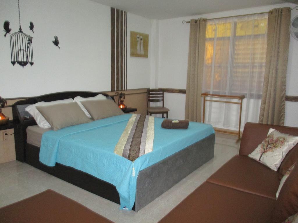 Similan Hotel Pantai Bang Tao Bagian luar foto