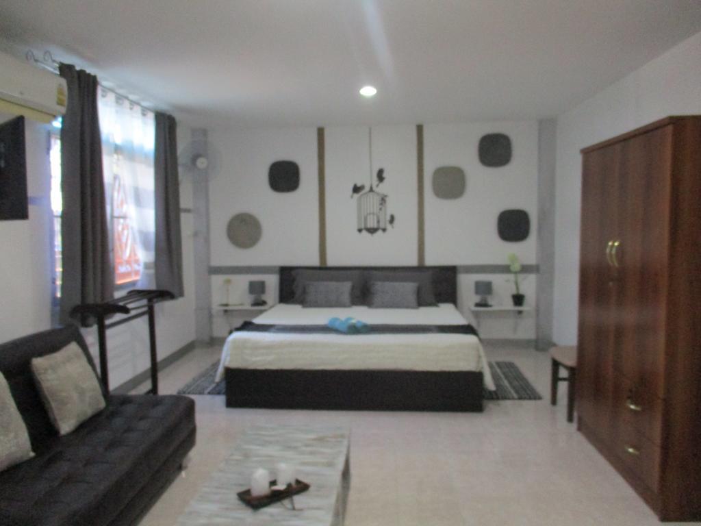 Similan Hotel Pantai Bang Tao Bagian luar foto