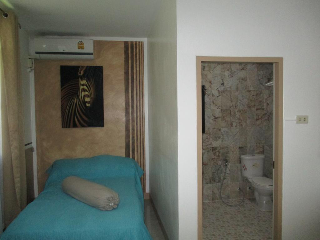 Similan Hotel Pantai Bang Tao Bagian luar foto